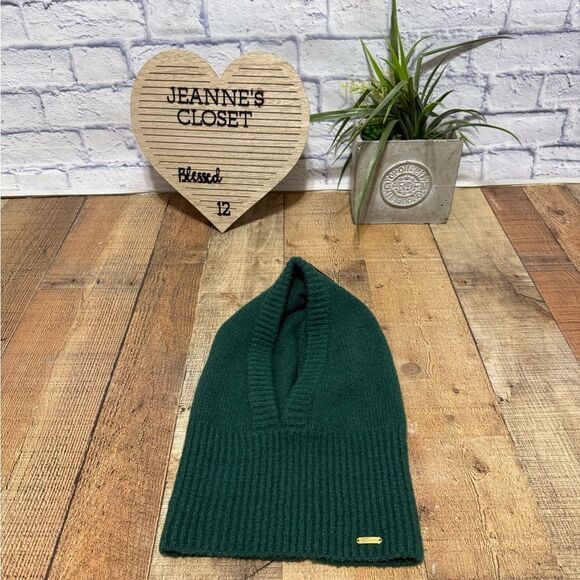 NWT STEVE MADDEN Women's Ribbed-Knit Balaclava Hooded Scarf Evergreen - Picture 1 of 5